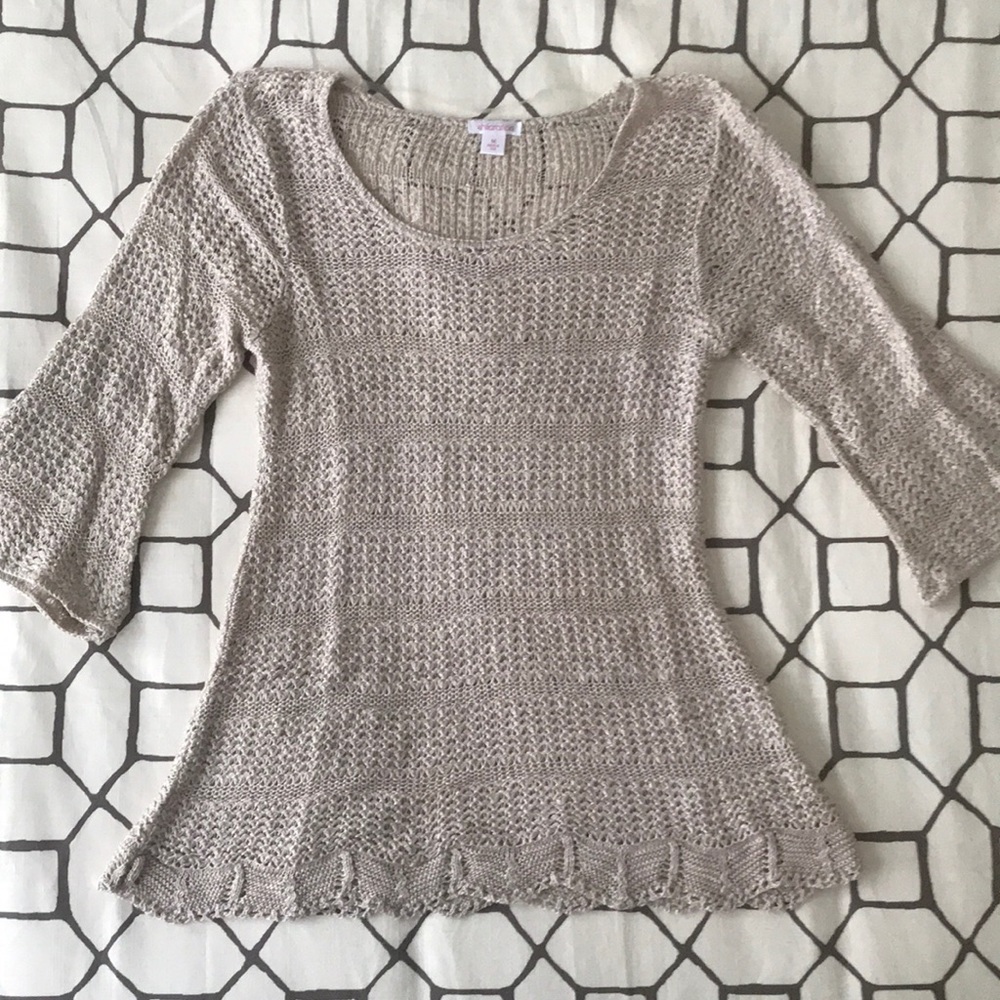 Xhilaration tan sweater